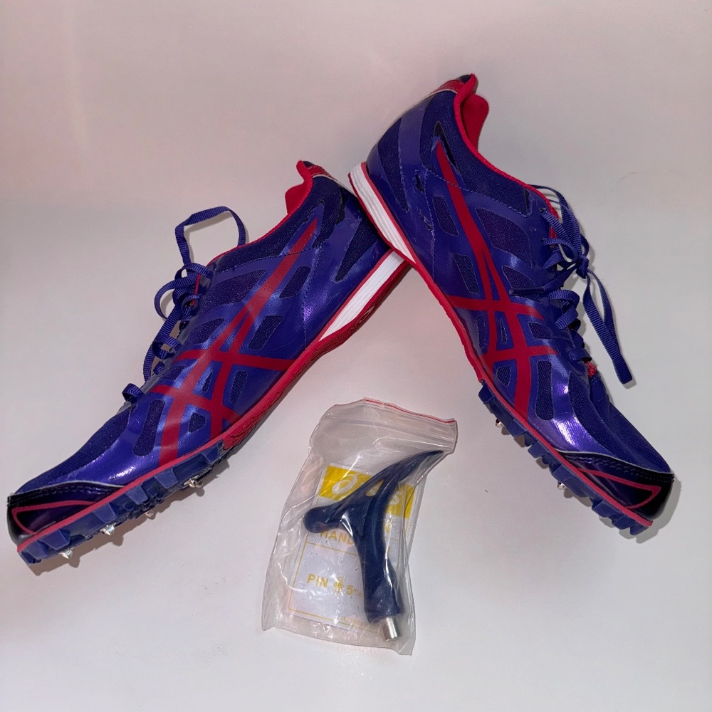 ASICS Track And Field Shoe
